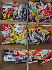 Chocolate & Candy Bar Variety Mix Bargain Box - 50 Items